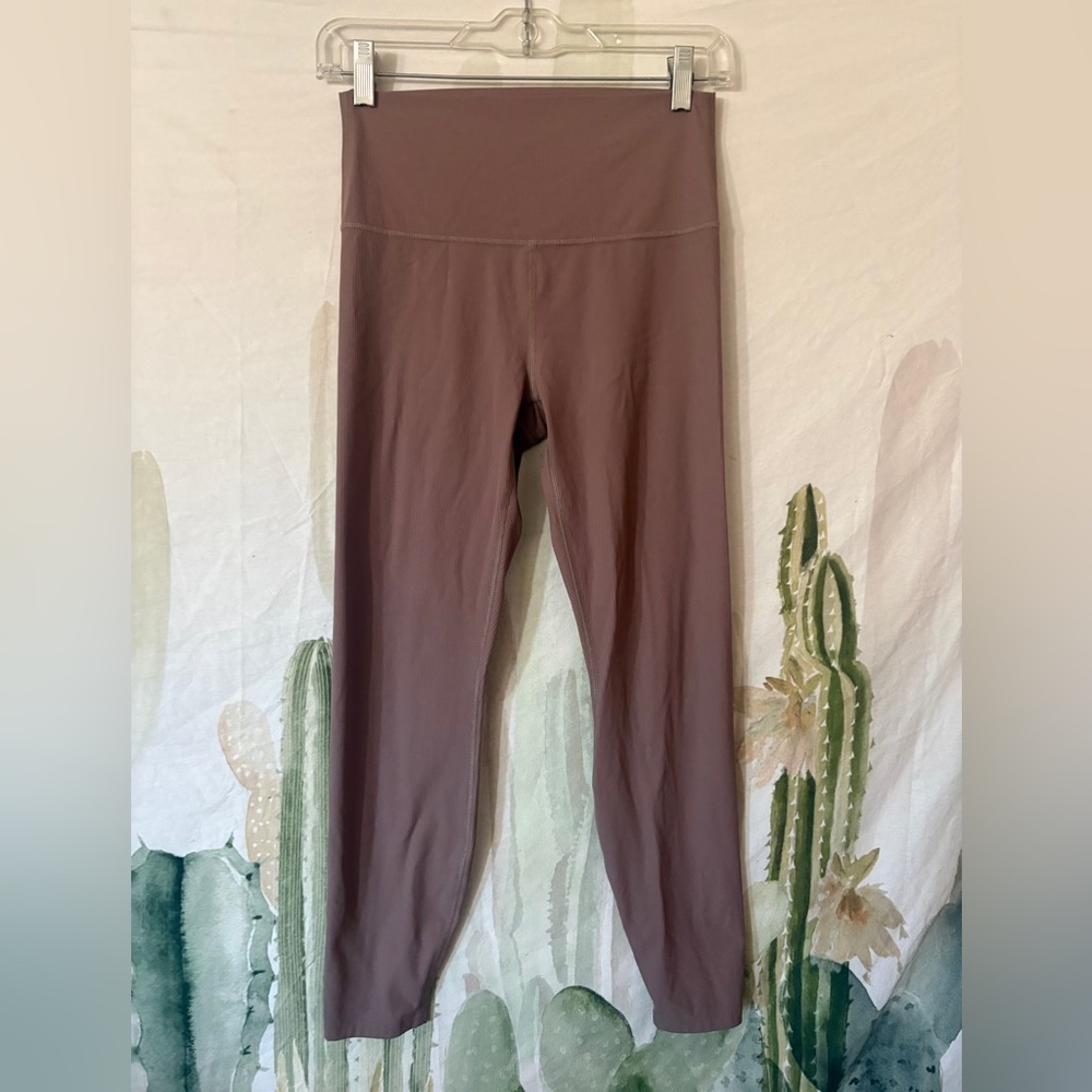 All In Motion Everyday Soft High Rise Ribbed 7/8 Leggings 🌵Small